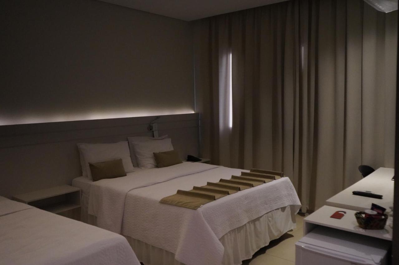 Pak Suites Hotel Luis Eduardo Magalhaes Exterior photo