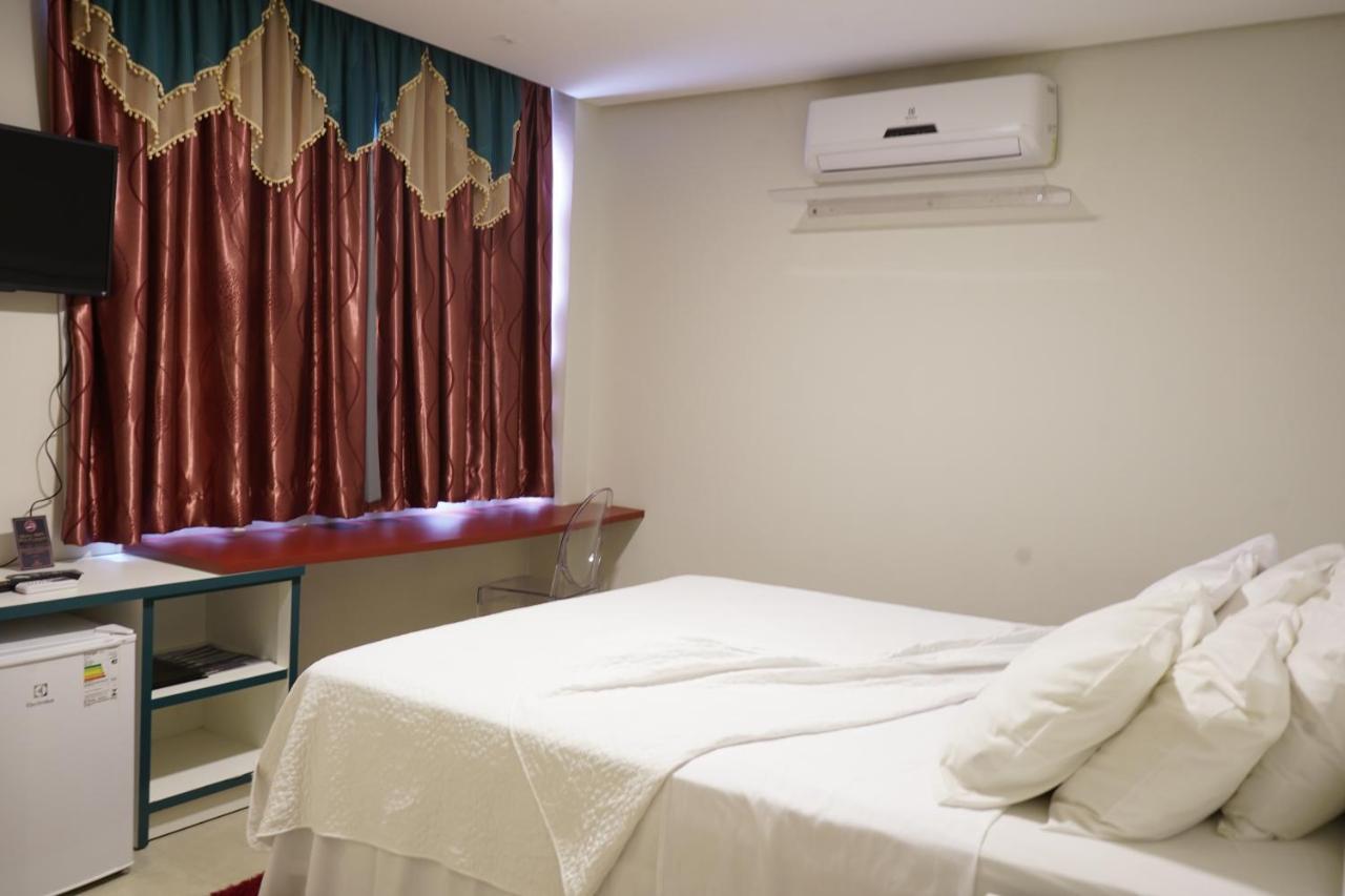 Pak Suites Hotel Luis Eduardo Magalhaes Exterior photo