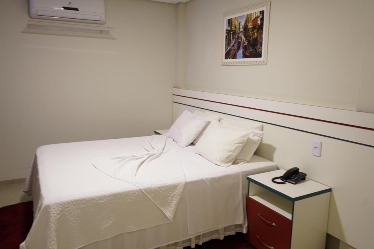 Pak Suites Hotel Luis Eduardo Magalhaes Exterior photo