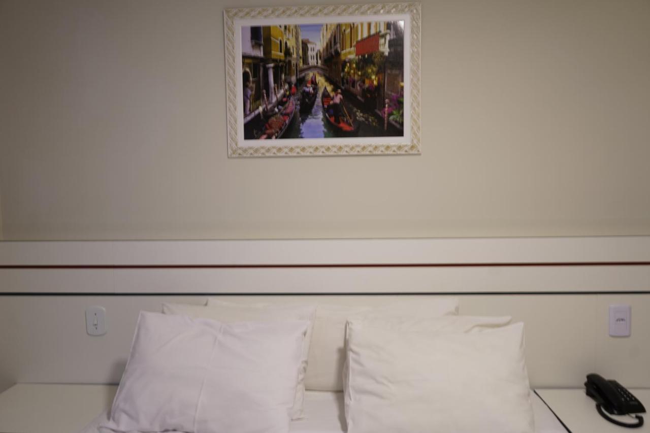 Pak Suites Hotel Luis Eduardo Magalhaes Exterior photo