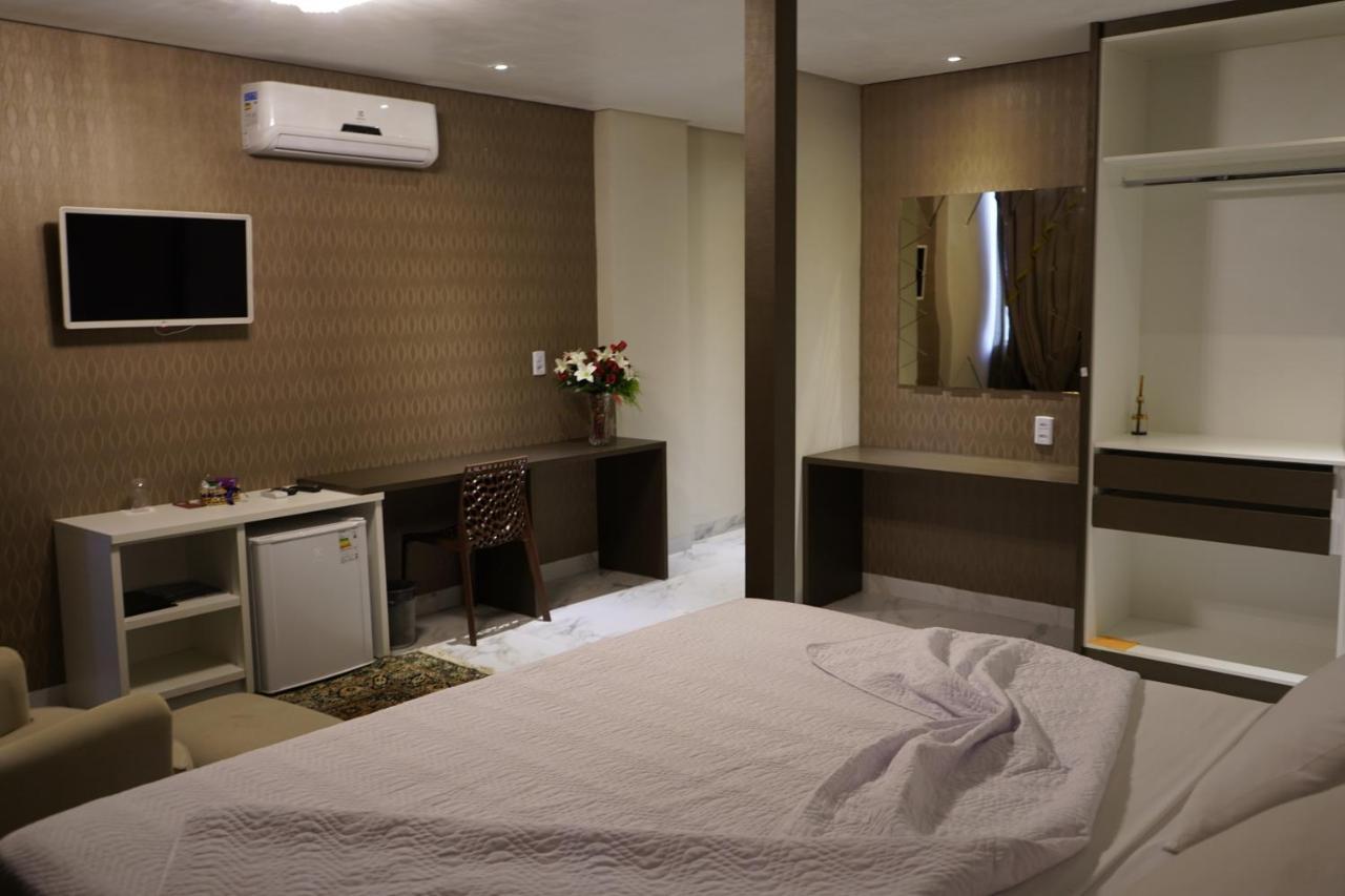Pak Suites Hotel Luis Eduardo Magalhaes Exterior photo