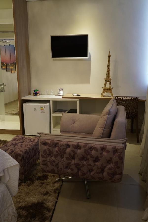 Pak Suites Hotel Luis Eduardo Magalhaes Exterior photo