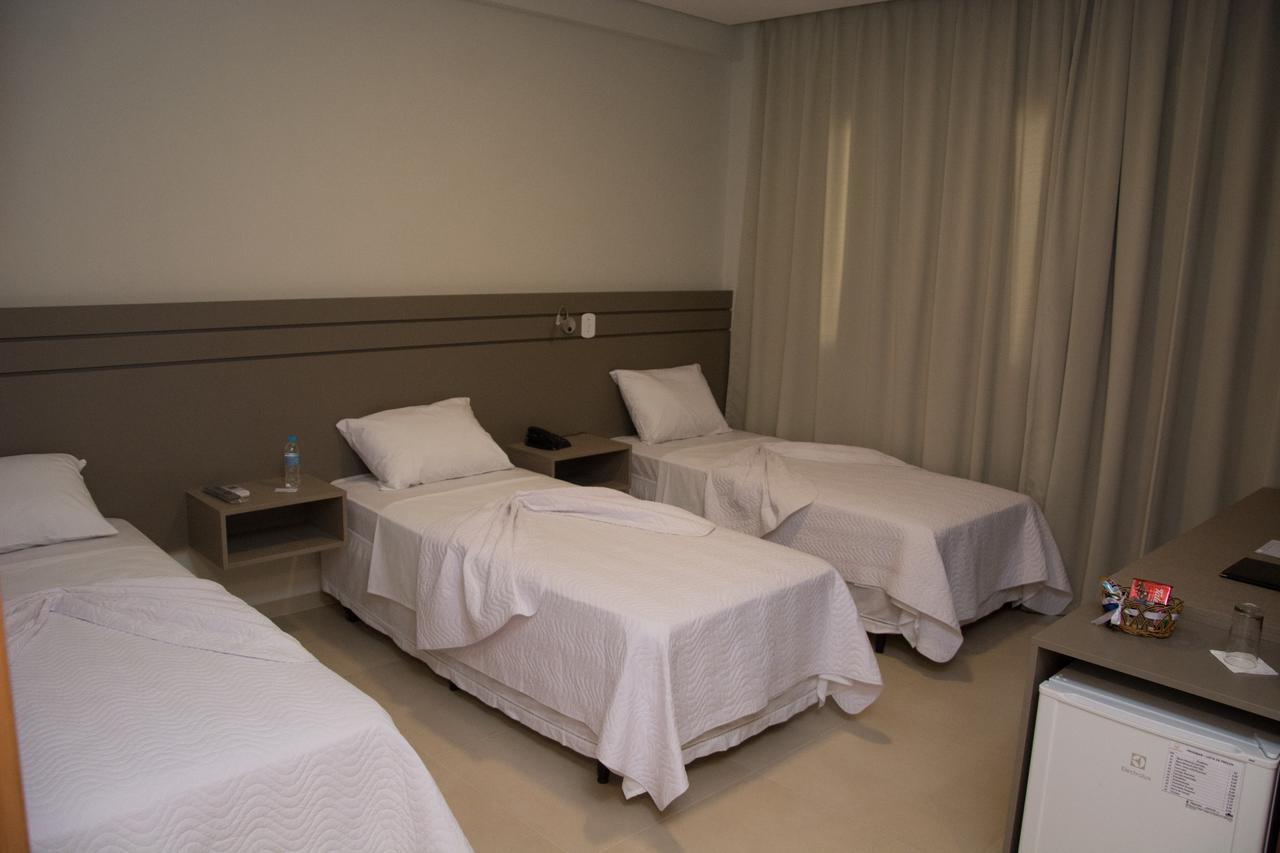 Pak Suites Hotel Luis Eduardo Magalhaes Exterior photo